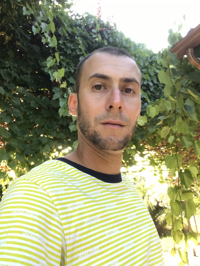 Profil de Fakri